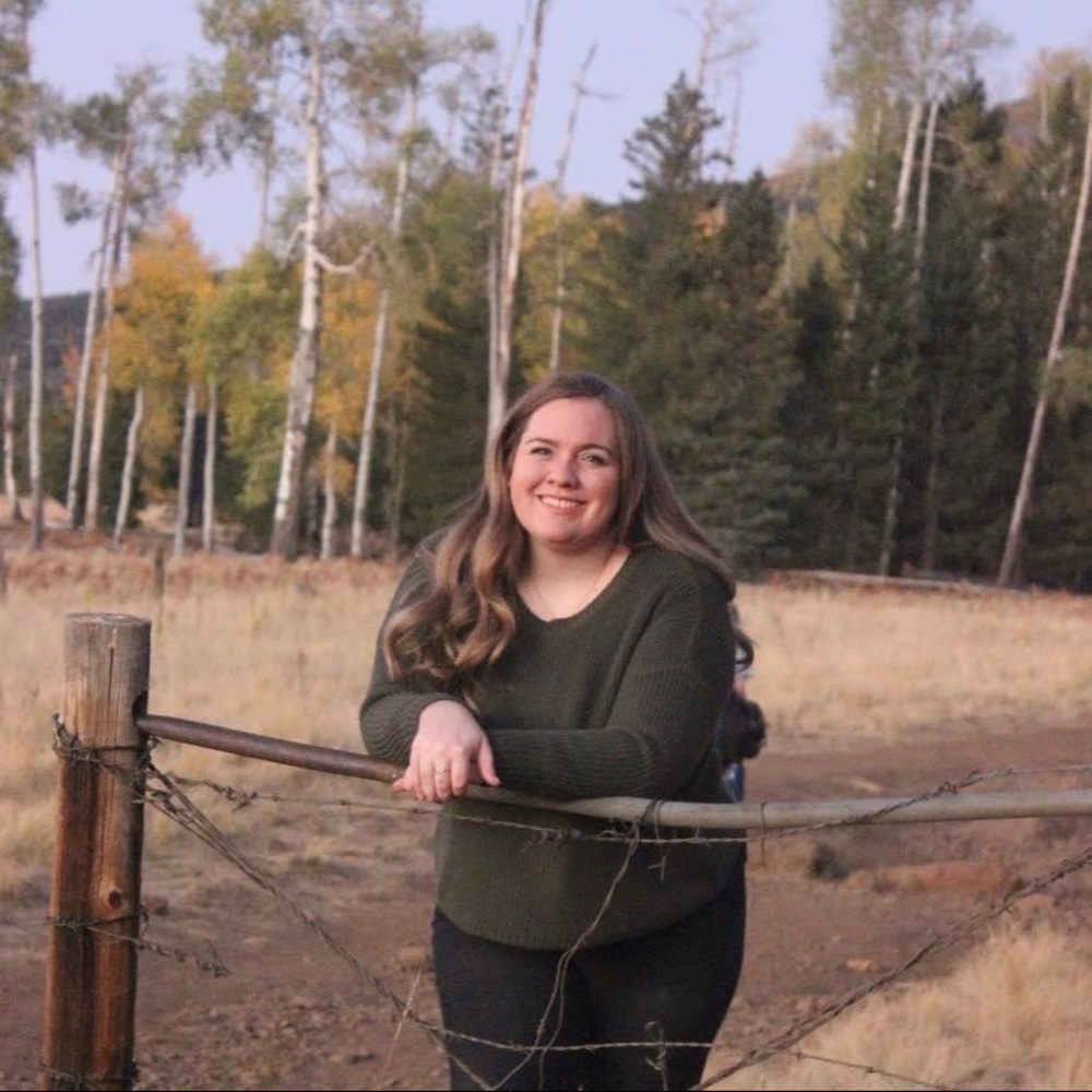 Meet your Posher, Caitie